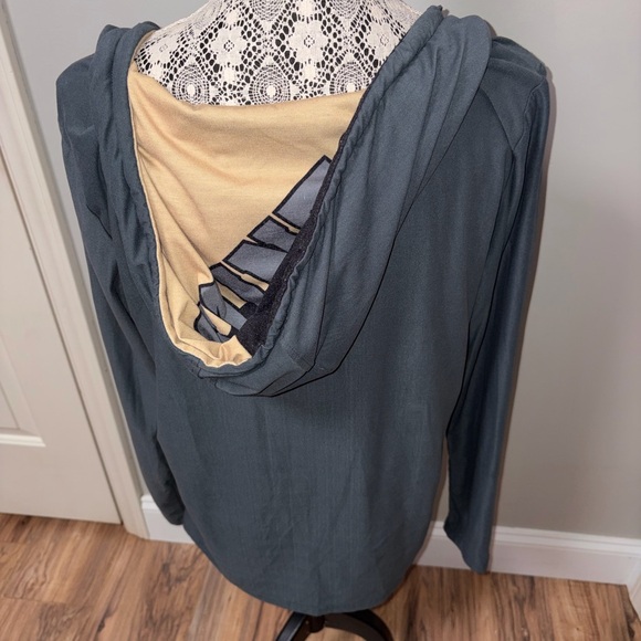 NFL New Orleans saints gray sleepwear hoodie women’s football - Picture 2 of 6